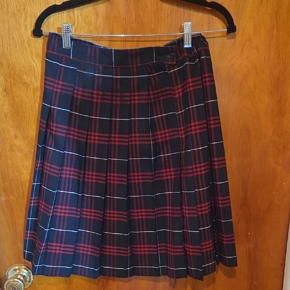 Plaid Girls Skirt in Red and Black Plaid